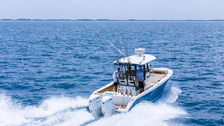 Cobia 265 CC Open Lifestyle