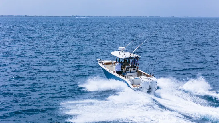 Cobia 265 CC Open Lifestyle