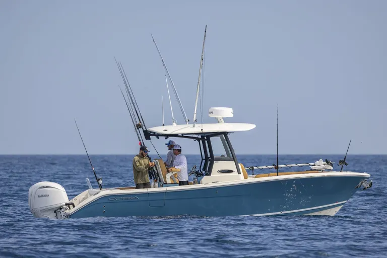 Cobia 265 CC Open Lifestyle