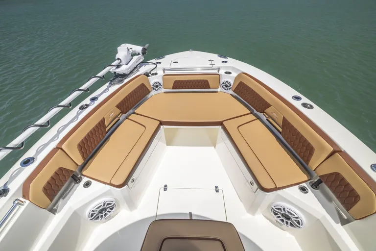 Cobia 265 CC Open Detail