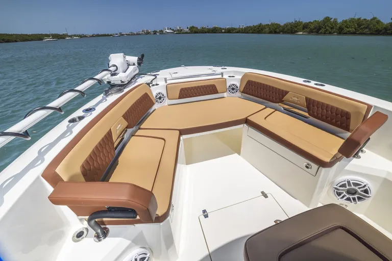 Cobia 265 CC Open Detail