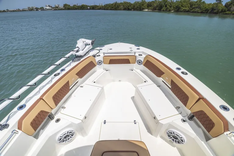Cobia 265 CC Open Detail