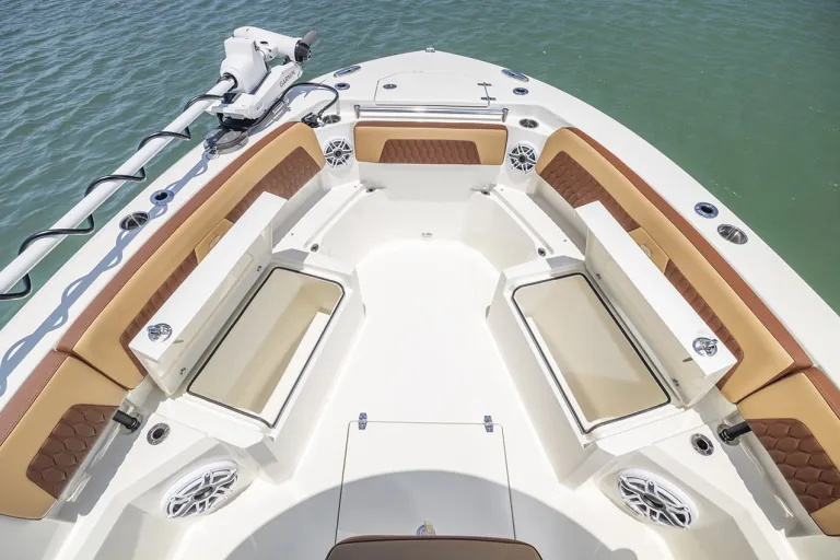 Cobia 265 CC Open Detail