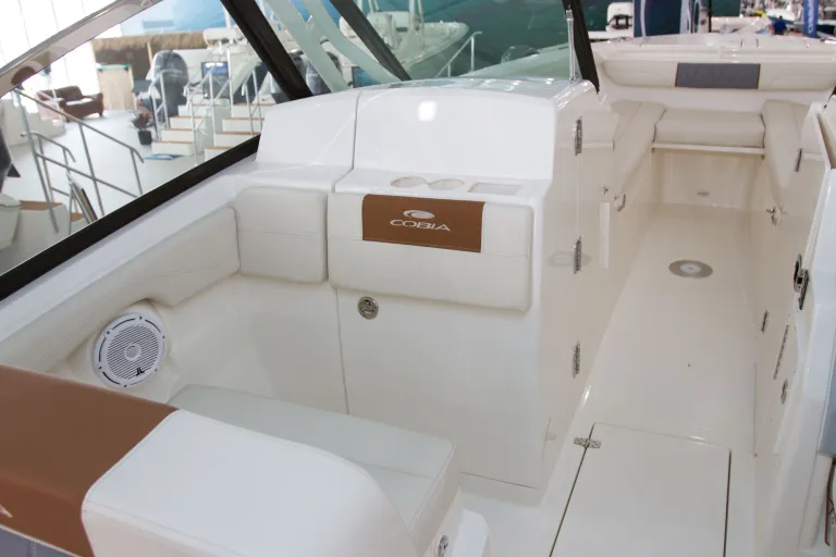 280 DC Detail